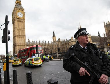 Συνελήφθη ένας ακόμη άνδρας για σχέση με την τρομοκρατική επίθεση στο Μάντσεστερ